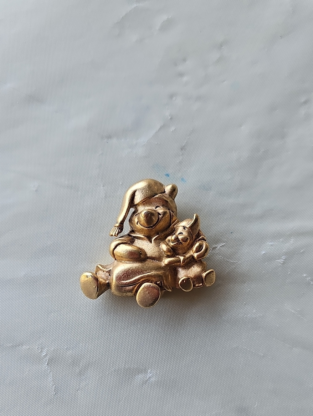Gold Pooh Bear and Piglet Pin